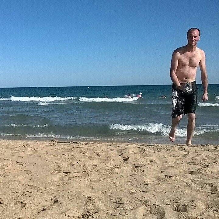 Profil de Riaz, 45 ans, Cruising gay à Le Sentier
