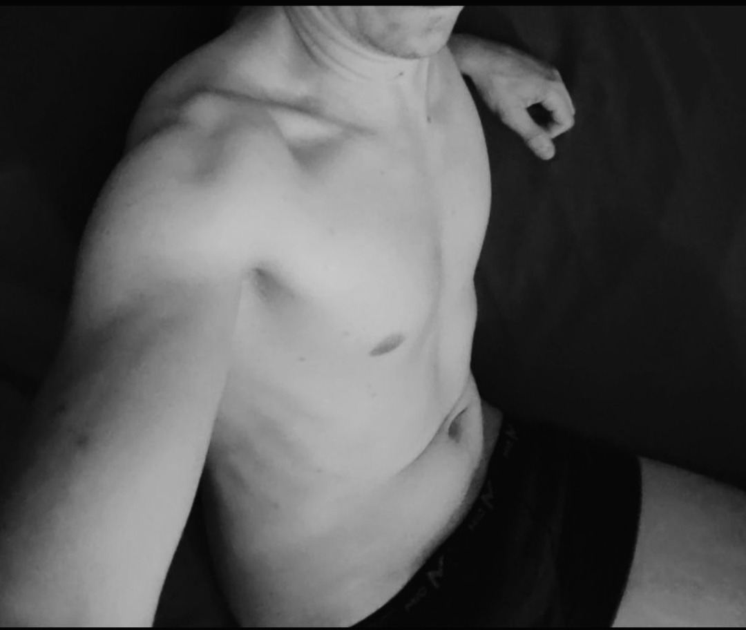 Profil de Ufuk, 41 ans, Cruising gay à Perroy