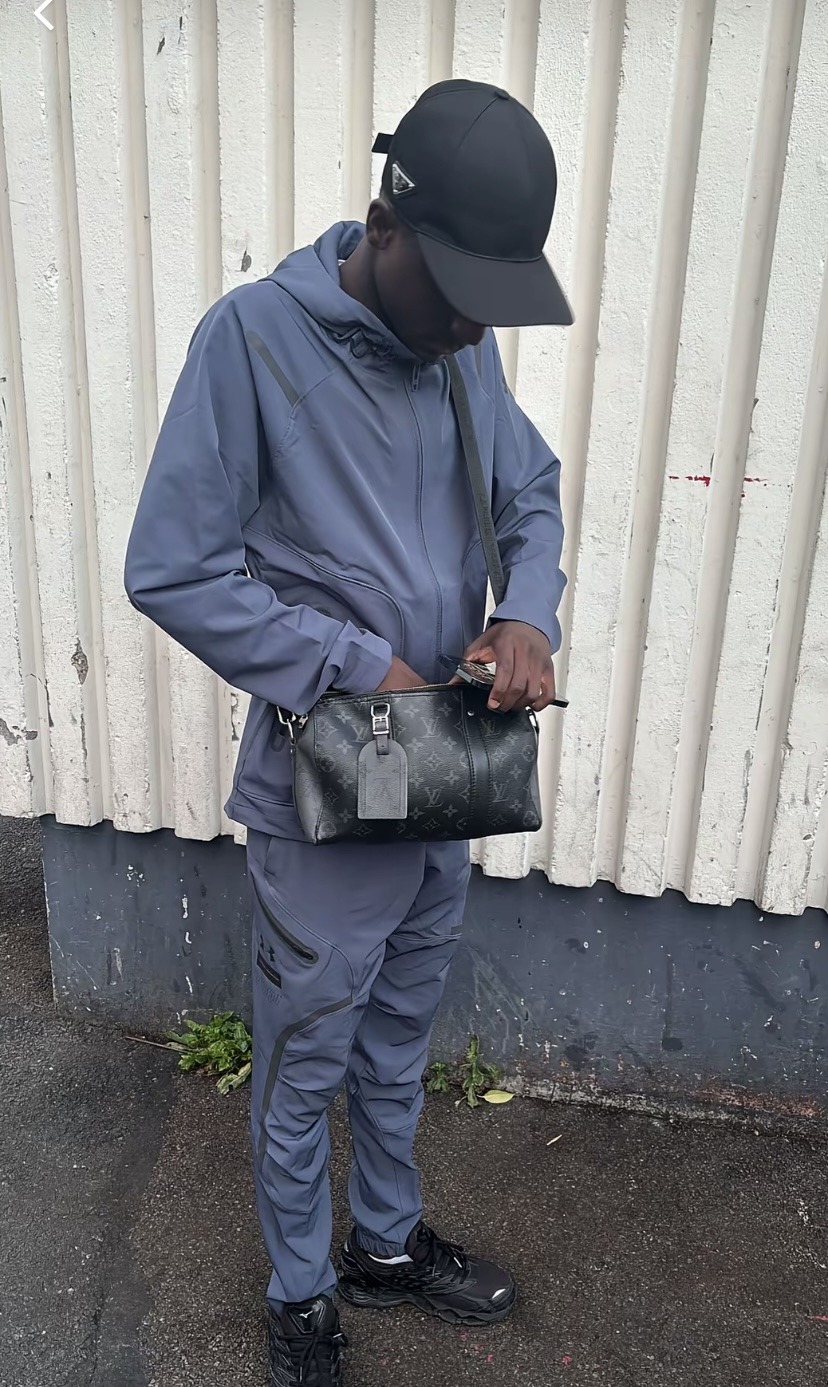 Profil de Elvin, 27 ans, Cruising gay à Orges