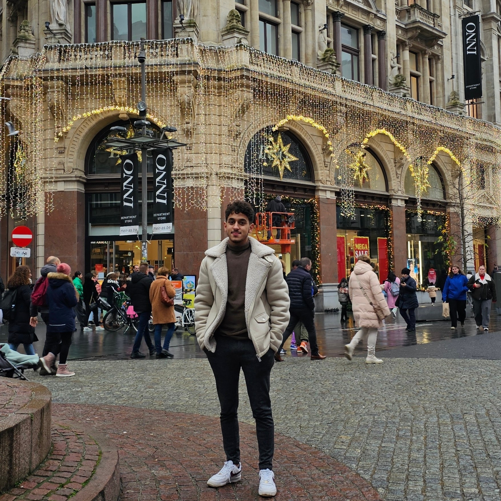 Profil de Aaronn, 24 ans, Cruising gay à Chexbres