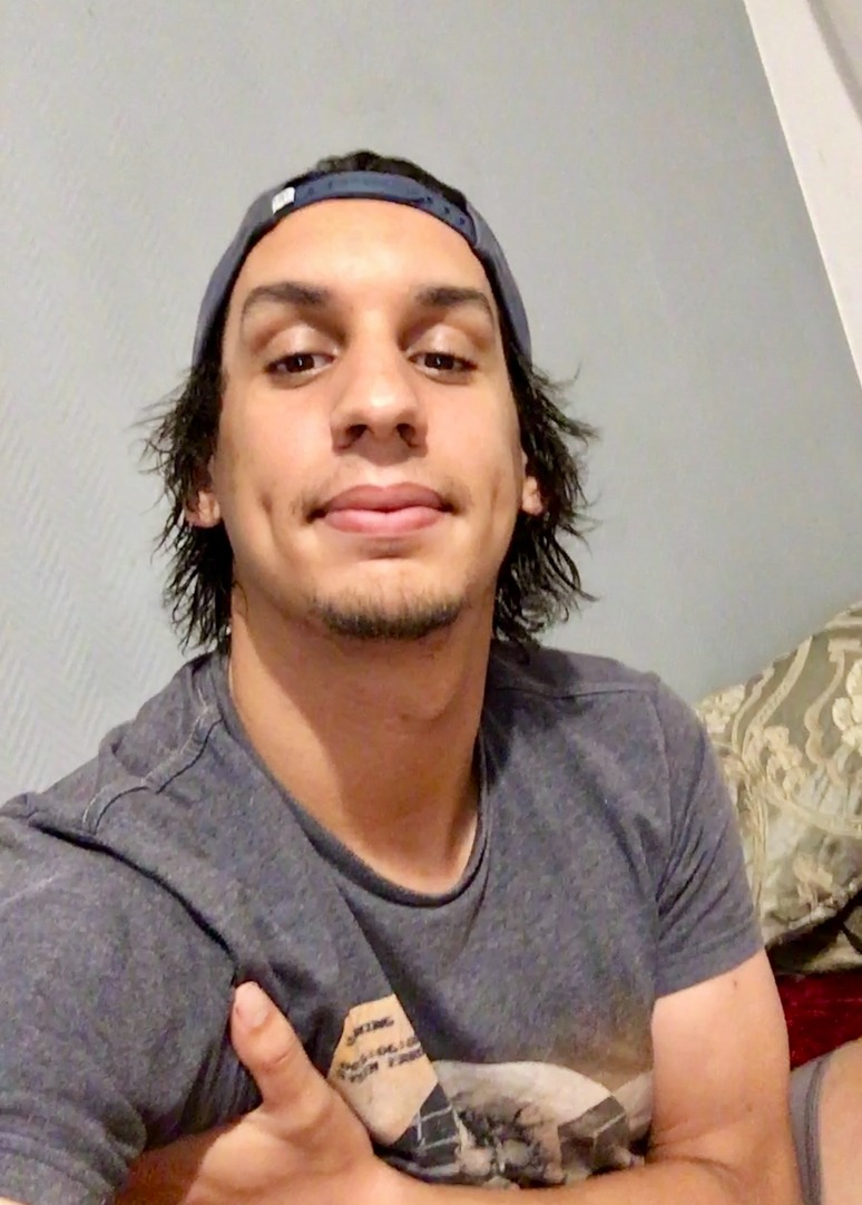 Profil de Abdessamad, 29 ans, Cruising gay à Orbe