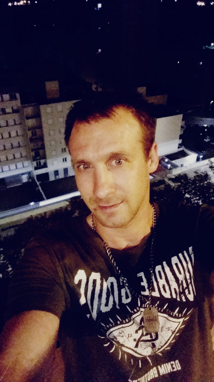 Profil de Francescu, 34 ans, Cruising gay à Auvernier