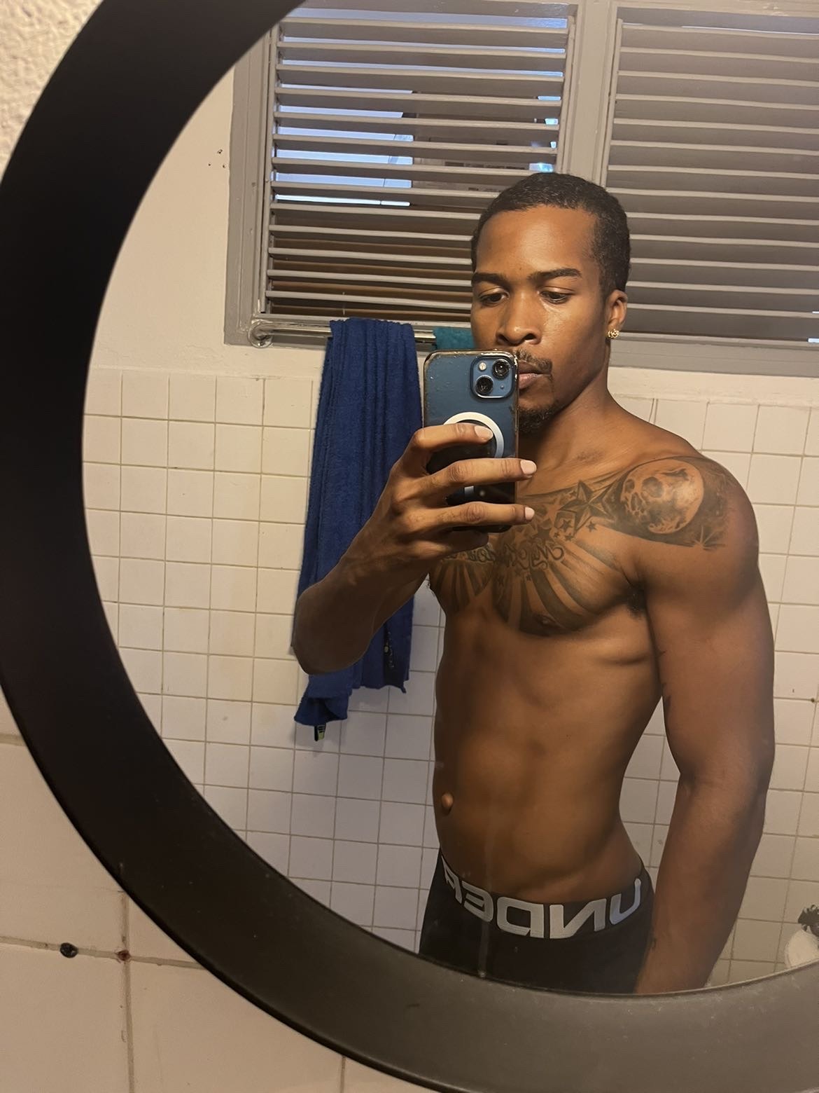 Profil de Clemencin, 33 ans, Cruising gay à Territet