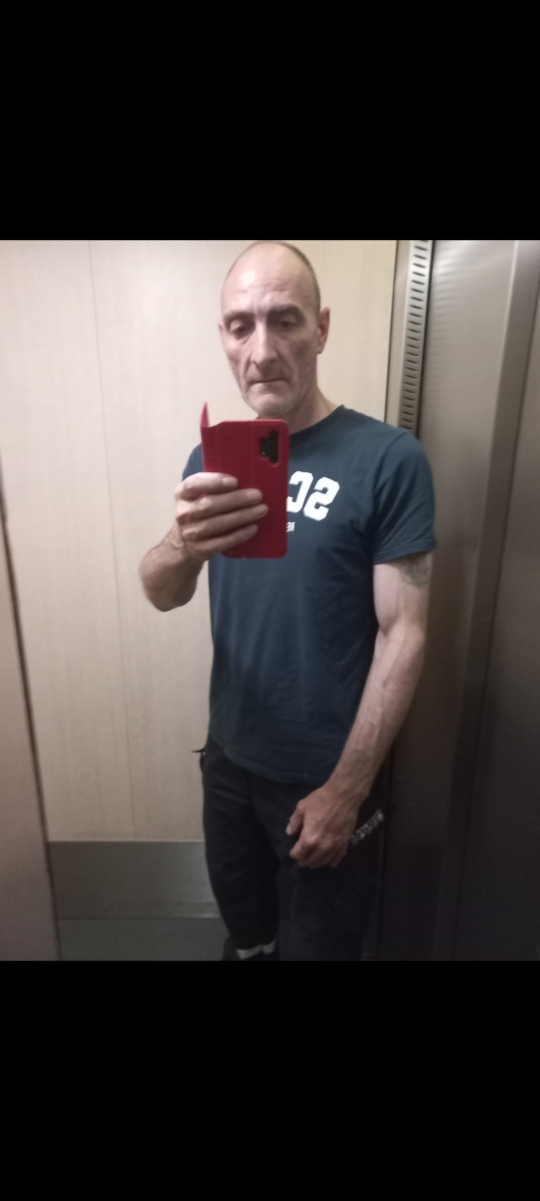 Profil de Edin, 44 ans, Cruising gay à Pully