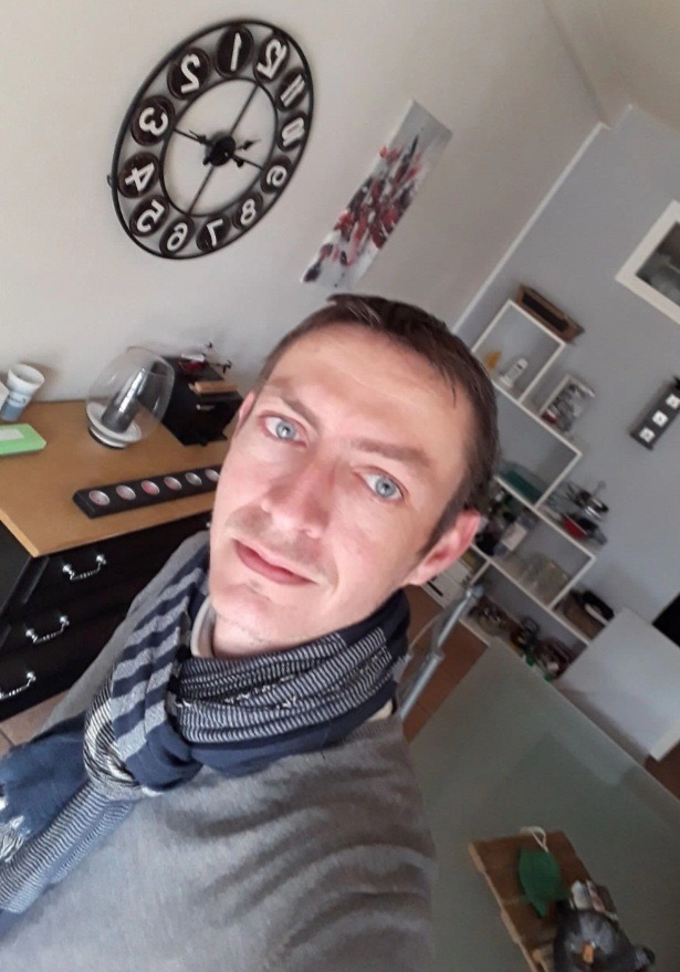 Profil de Leonin, 33 ans, Cruising gay à St-Triphon