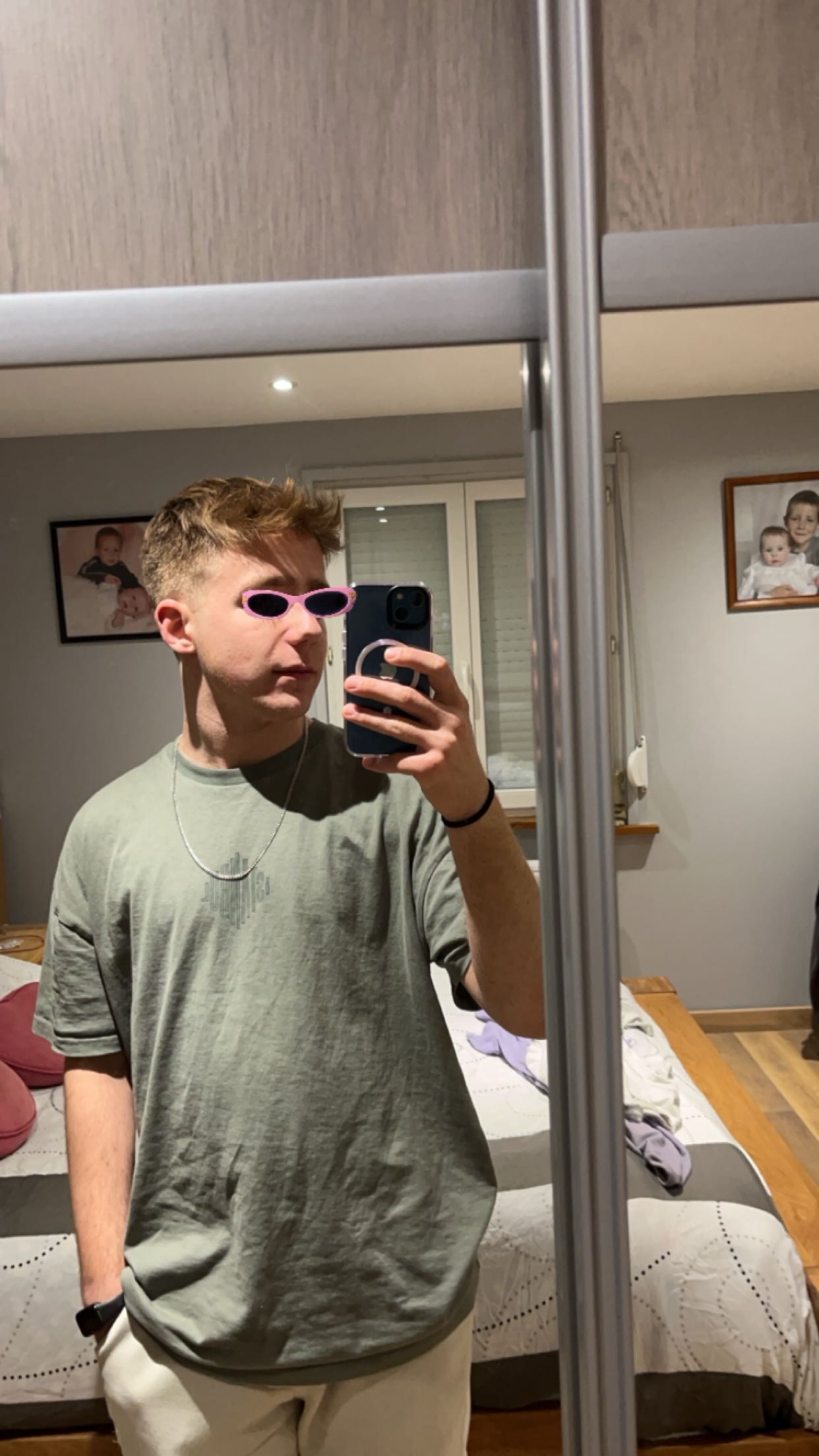 Profil de Salym, 20 ans, Cruising gay à Romainmôtier