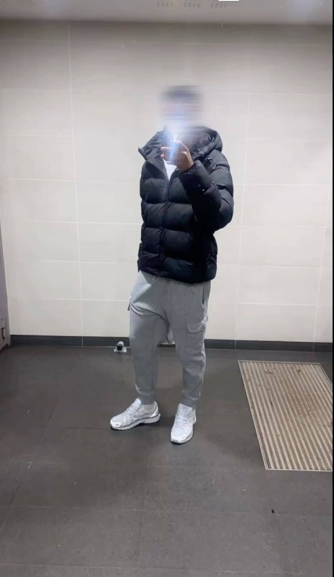 Profil de Abdourahman, 19 ans, Cruising gay à Jongny