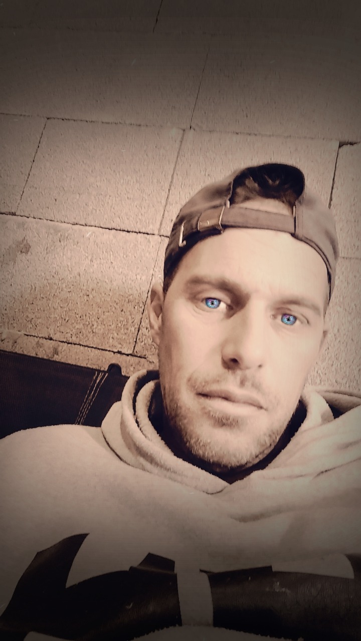 Profil de Roldan, 45 ans, Cruising gay à Cousset