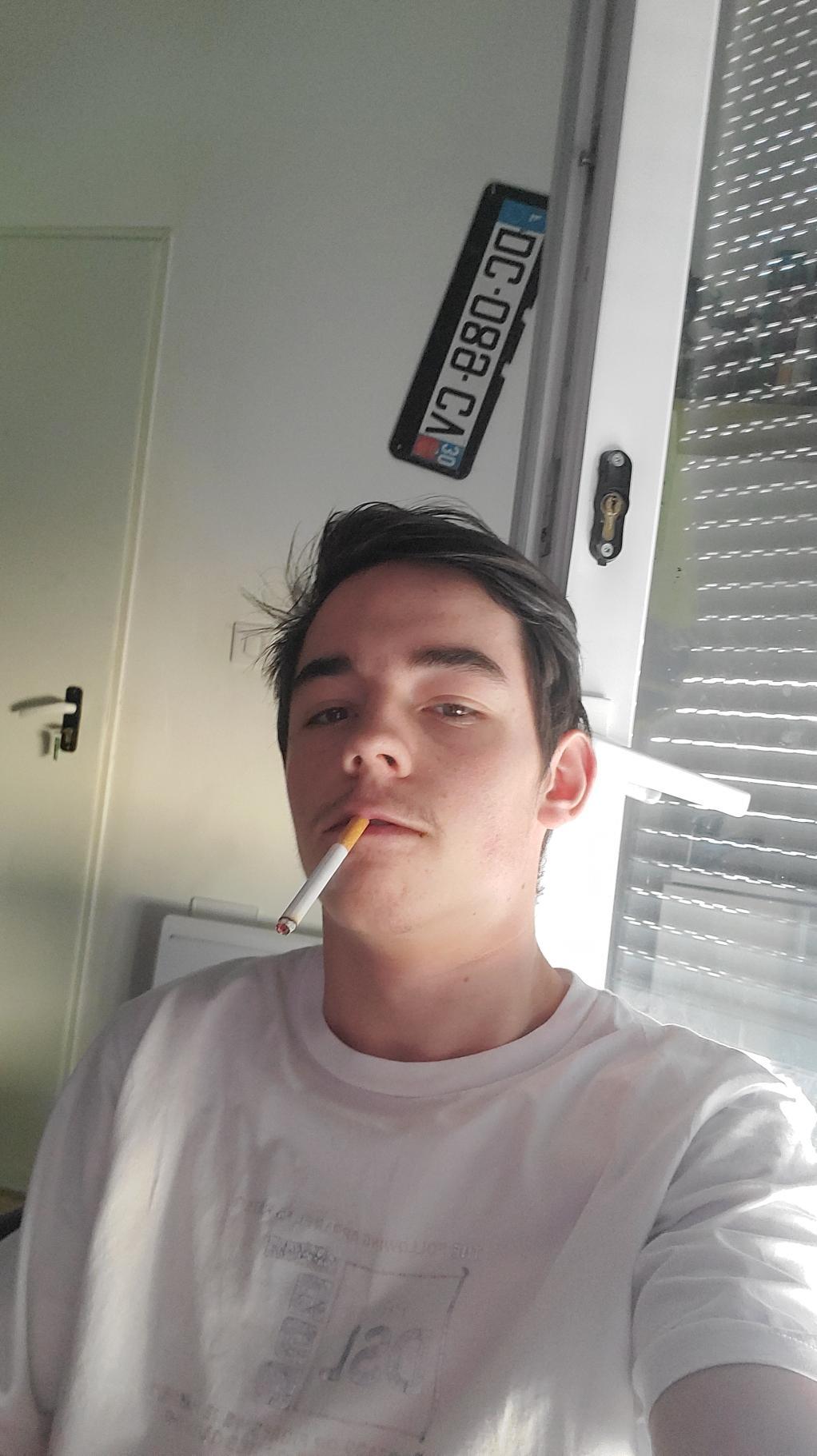 Profil de Moussab, 21 ans, Cruising gay à Mex VD